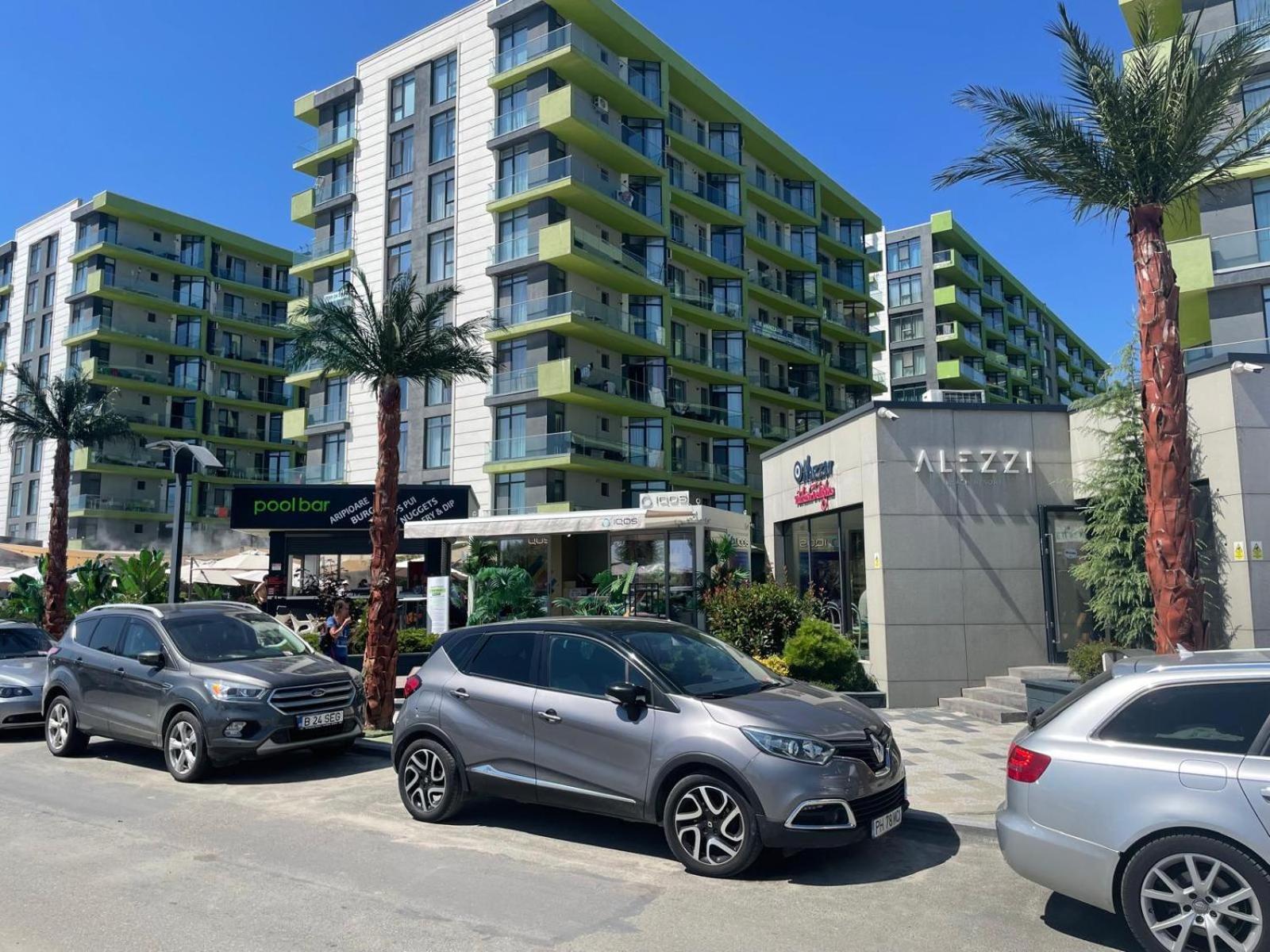 On Beach-Mamaia Residence Năvodari Eksteriør billede
